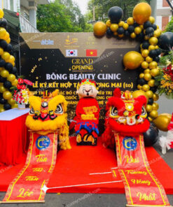 múa lân khai trương